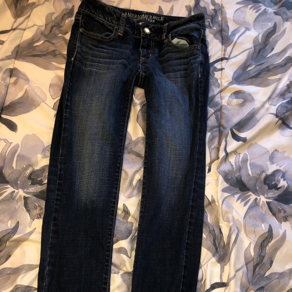 American eagle dark wash jeggings